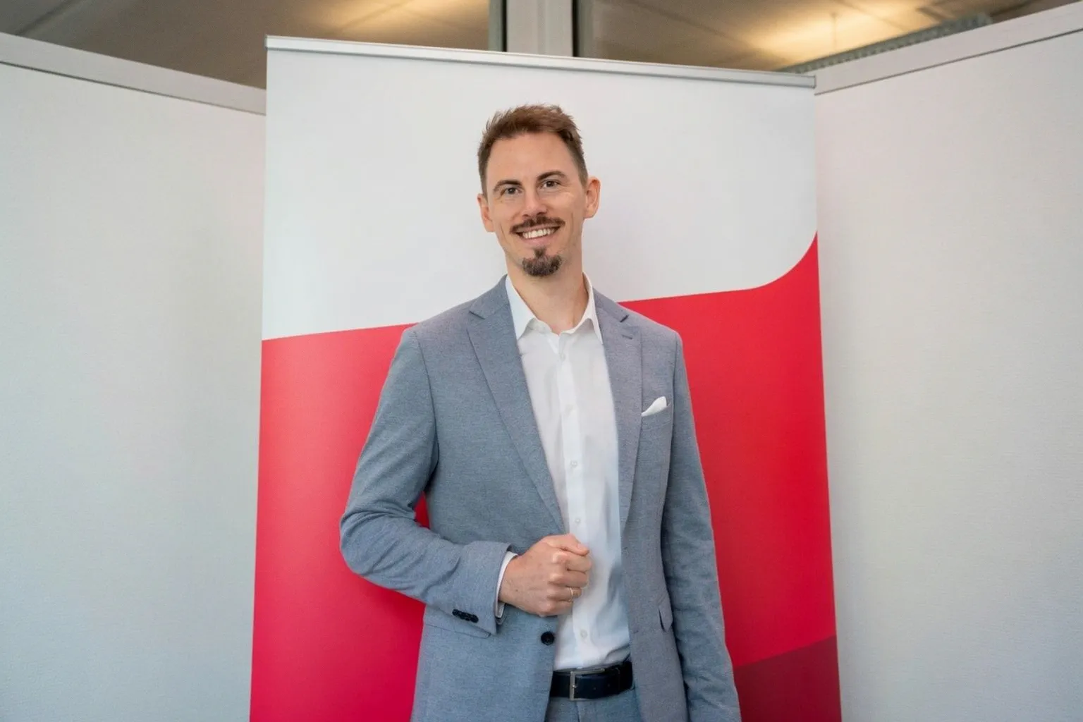Dr. Jens Vornholt übernimmt Professur für Baustatik an der TH OWL