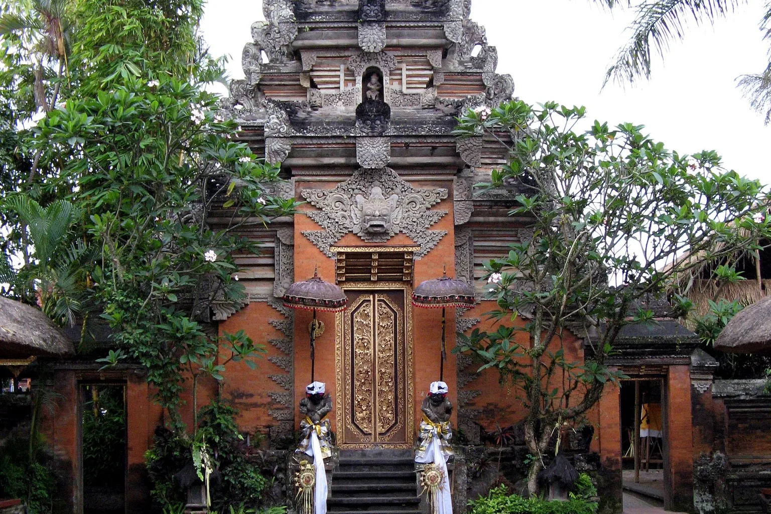 Ubud Palast Tickets: Warum der Eintritt zur Anlage kostenlos ist